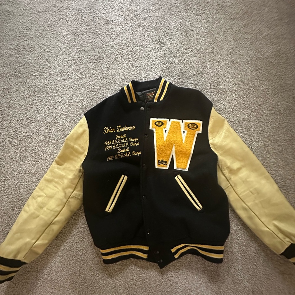 Old jacket - Picture 3 of 5